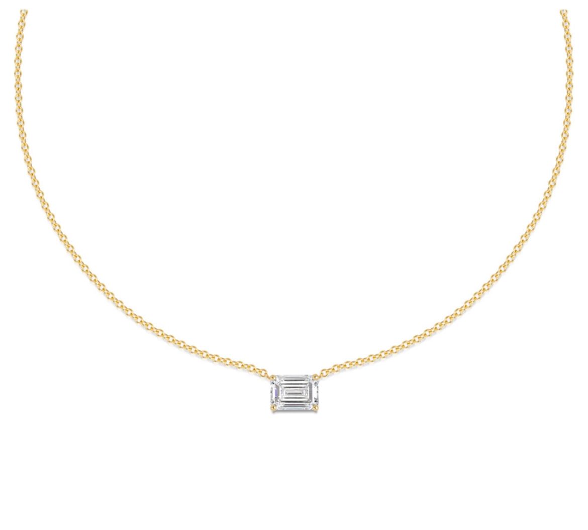 Emerald pendant necklace
